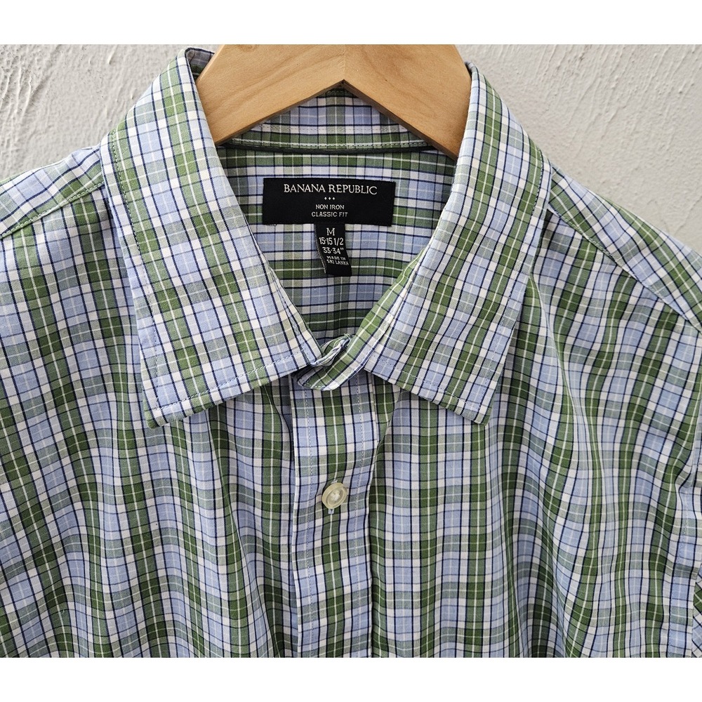 Banana Republic Mens Button Down Shirt Non Iron‎ Medium 15-15.5 Green Blue Plaid